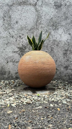 Jarrón Esfera Rayada